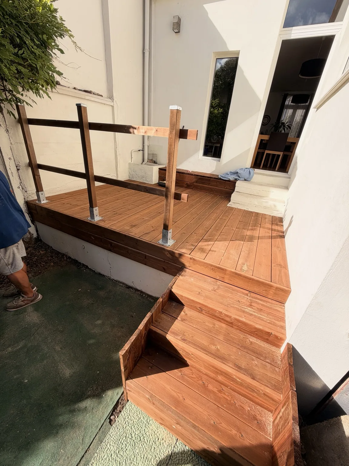 Rénovation d’une terrasse en pin de 9 m² aux Chartrons